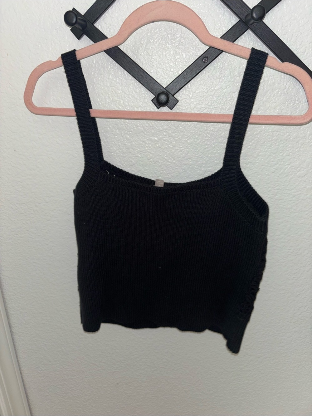 J.Crew Black Crochet Knit Crop Tank Top Boho Floral NWT Medium - Picture 2 of 5